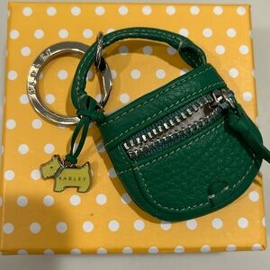 Radley London keychain - green purse